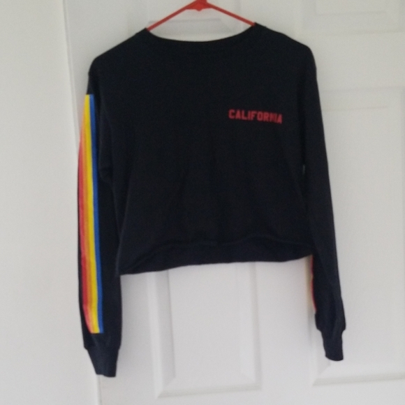 Tops - Crop long sleeve
